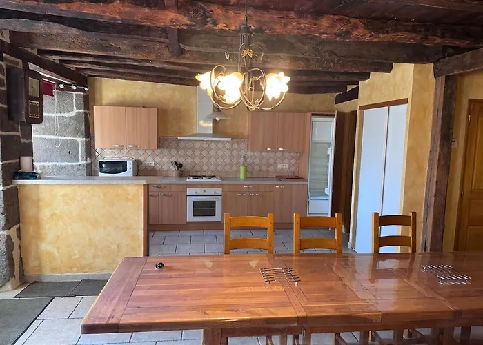 Holiday home Le Relais De Lustrande *